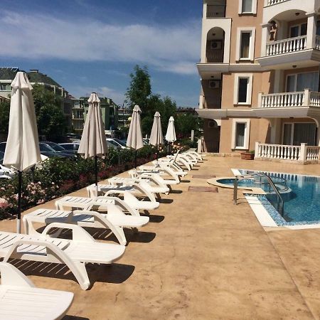 Family Lux Apartment Sveti Vlas Buitenkant foto