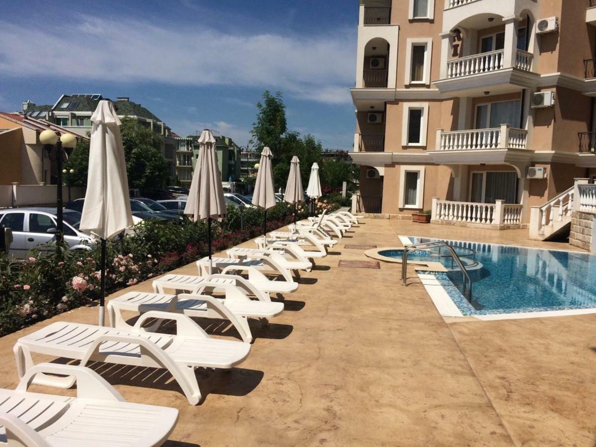 Family Lux Apartment Sveti Vlas Buitenkant foto