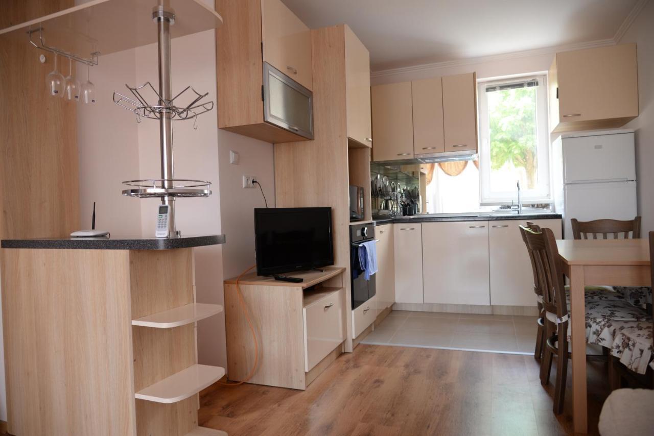 Family Lux Apartment Sveti Vlas Buitenkant foto