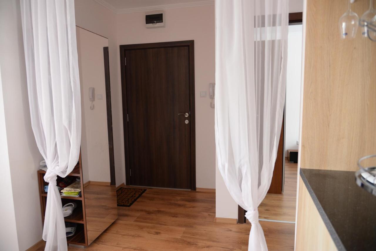 Family Lux Apartment Sveti Vlas Buitenkant foto