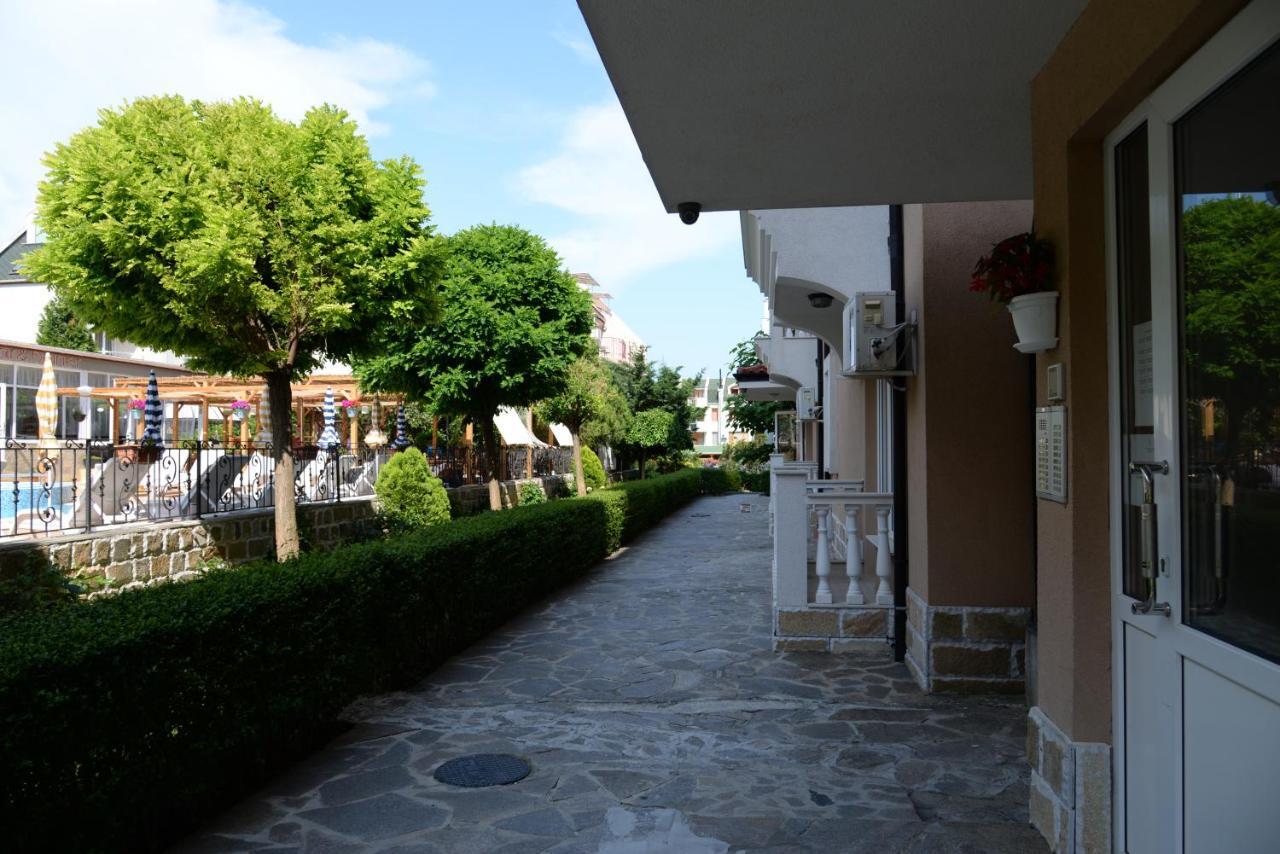 Family Lux Apartment Sveti Vlas Buitenkant foto