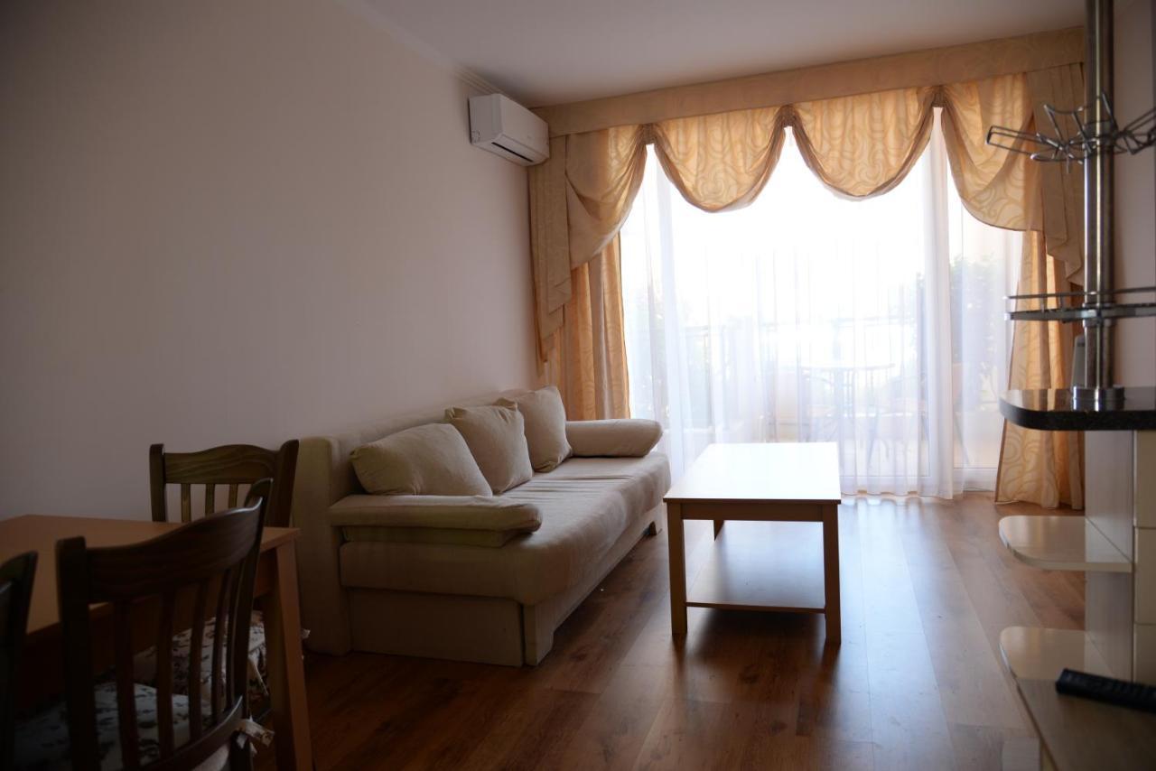 Family Lux Apartment Sveti Vlas Buitenkant foto